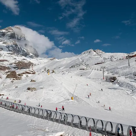 Hellochalet - Croix Du Cervin - 150mt From Cretaz Chairlift, Living 아파트 브루일서비니아